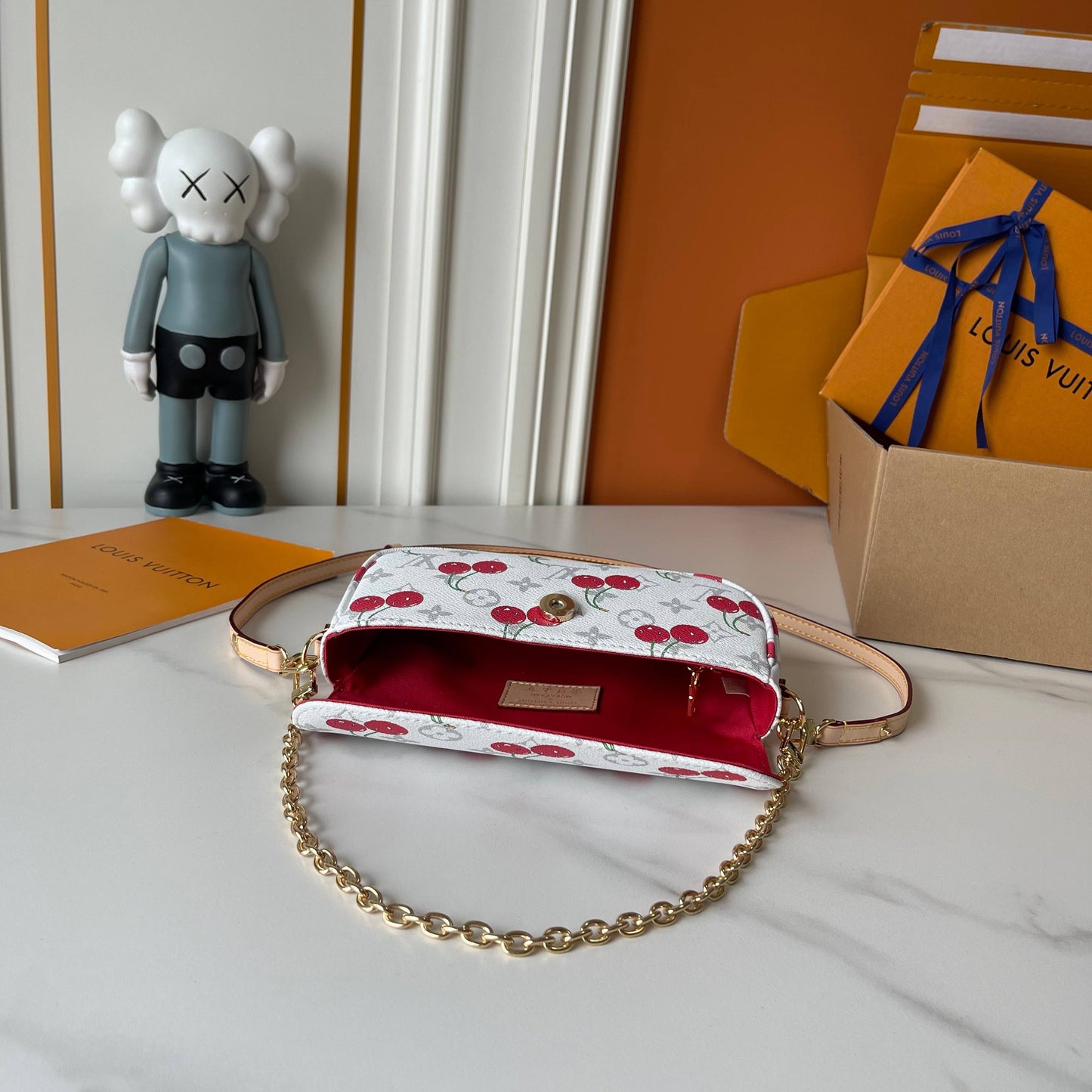 LOUIS VUITTON-LV x TM Wallet On Chain Ivy