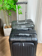 RIMOWA - ESSENTIAL SLEEVE
Cabin