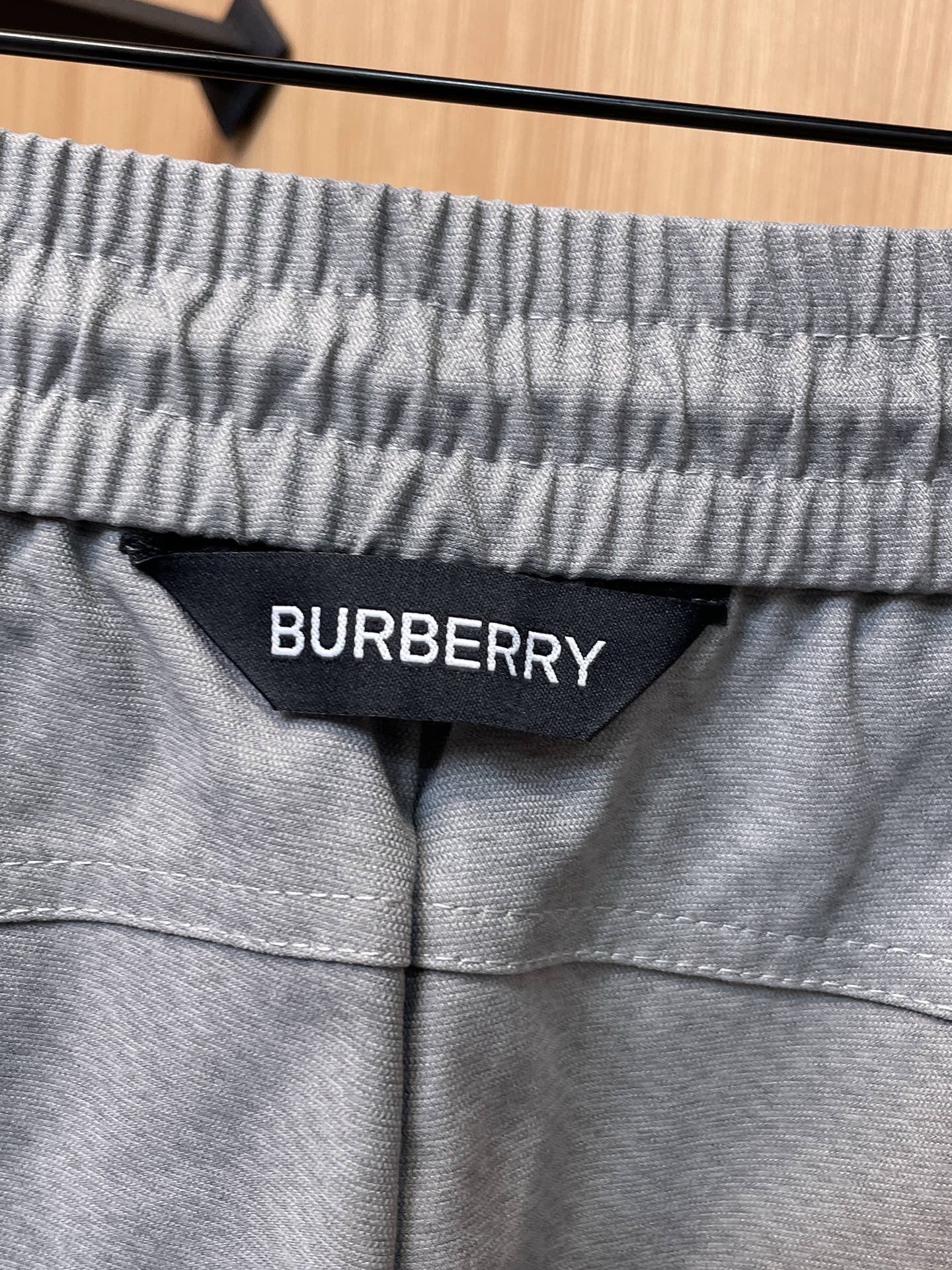 BURBERRY - Cargo trousers
