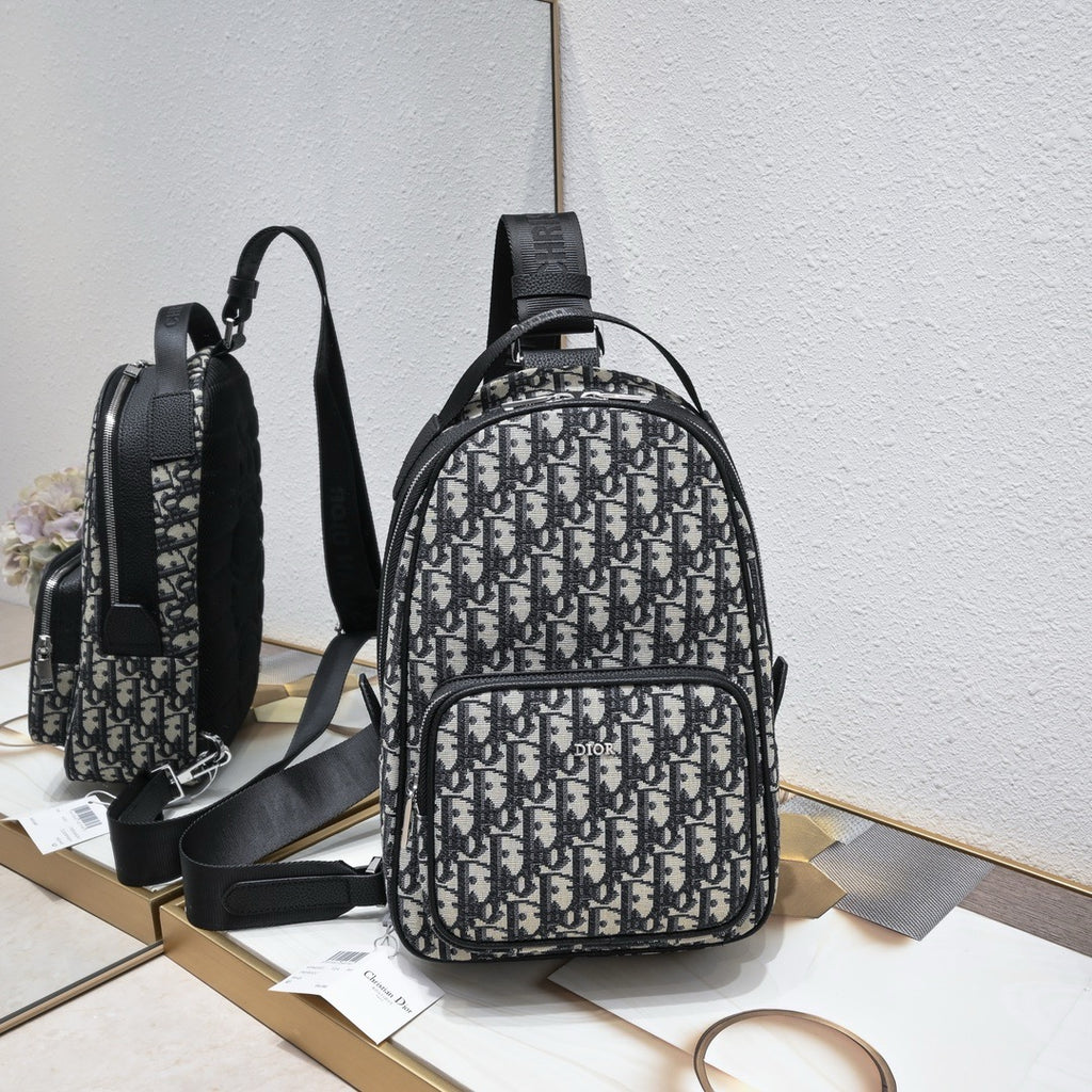 DIOR - Men’s Homme Oblique Jacquard Crossbody bag