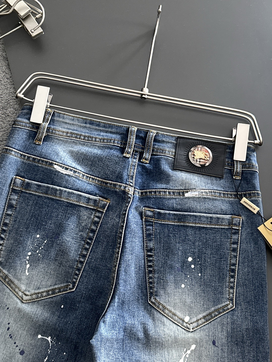 BURBERRY - Jeans