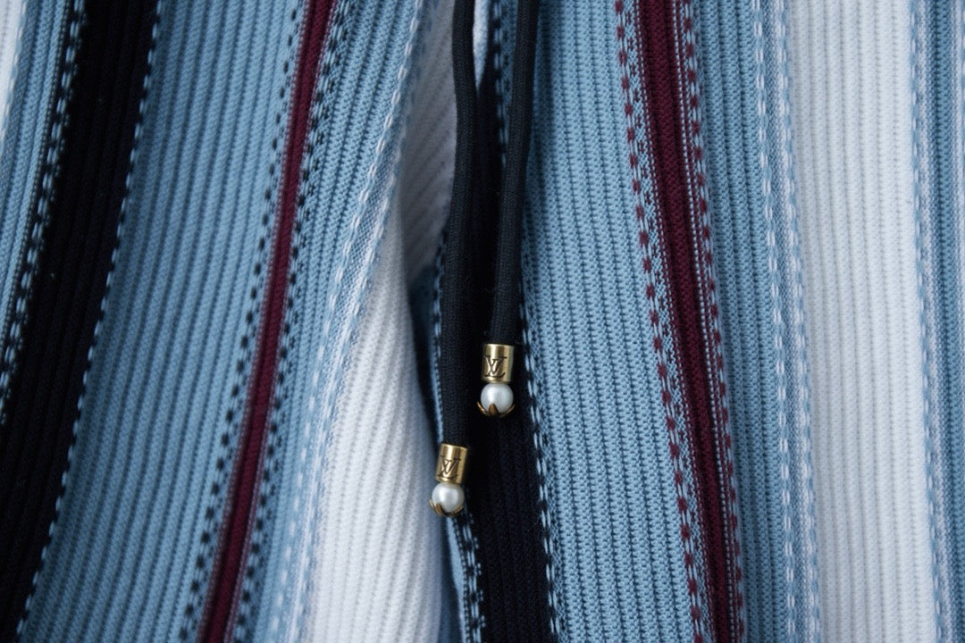 LOUIS VUITTON - Matching set