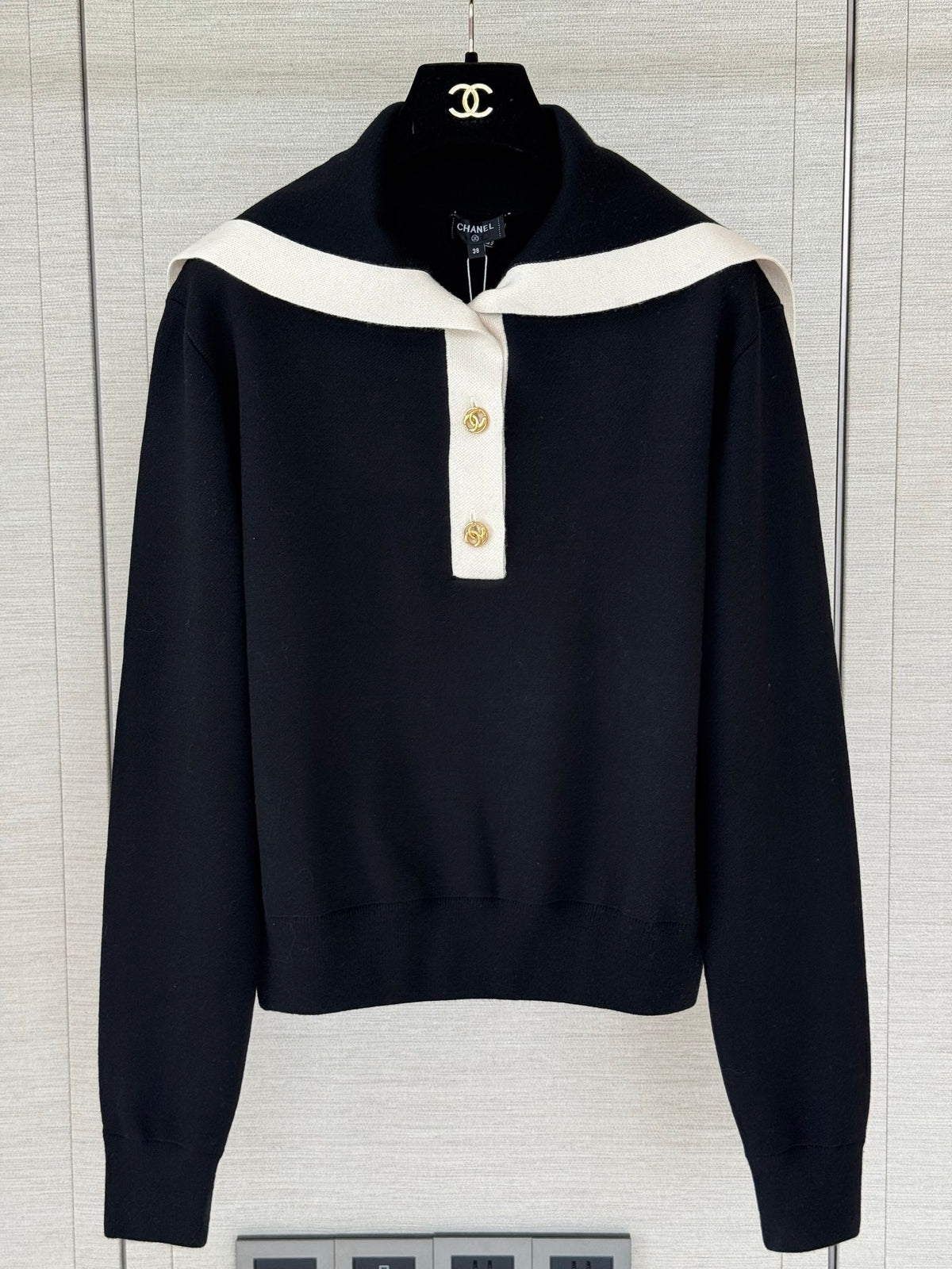 CHANEL - 26B Wool Knitwear