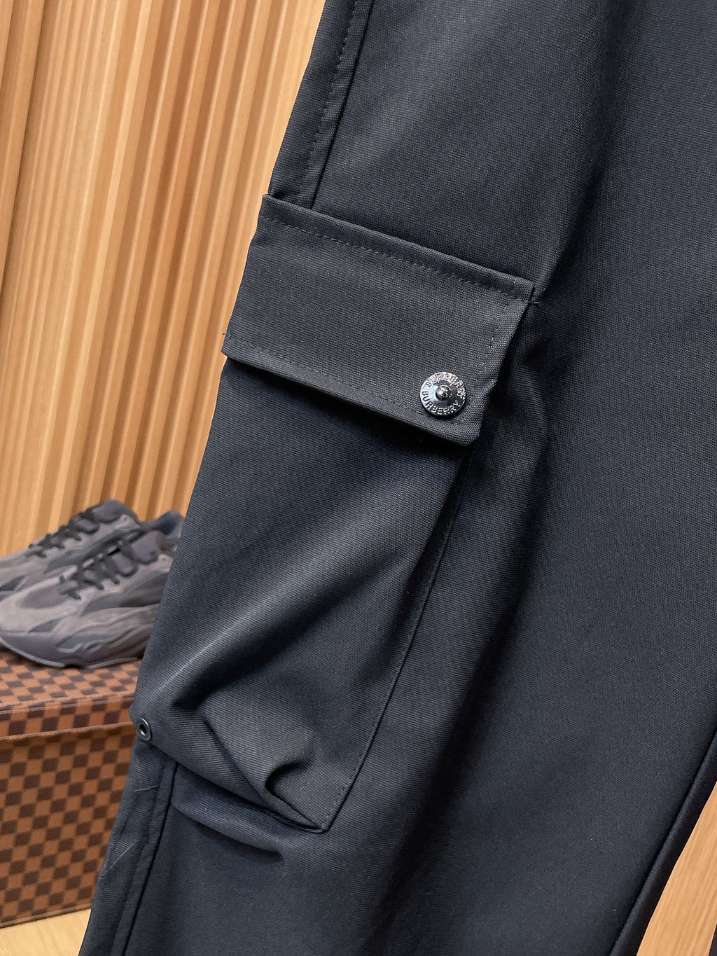 BURBERRY - Cargo Trousers
