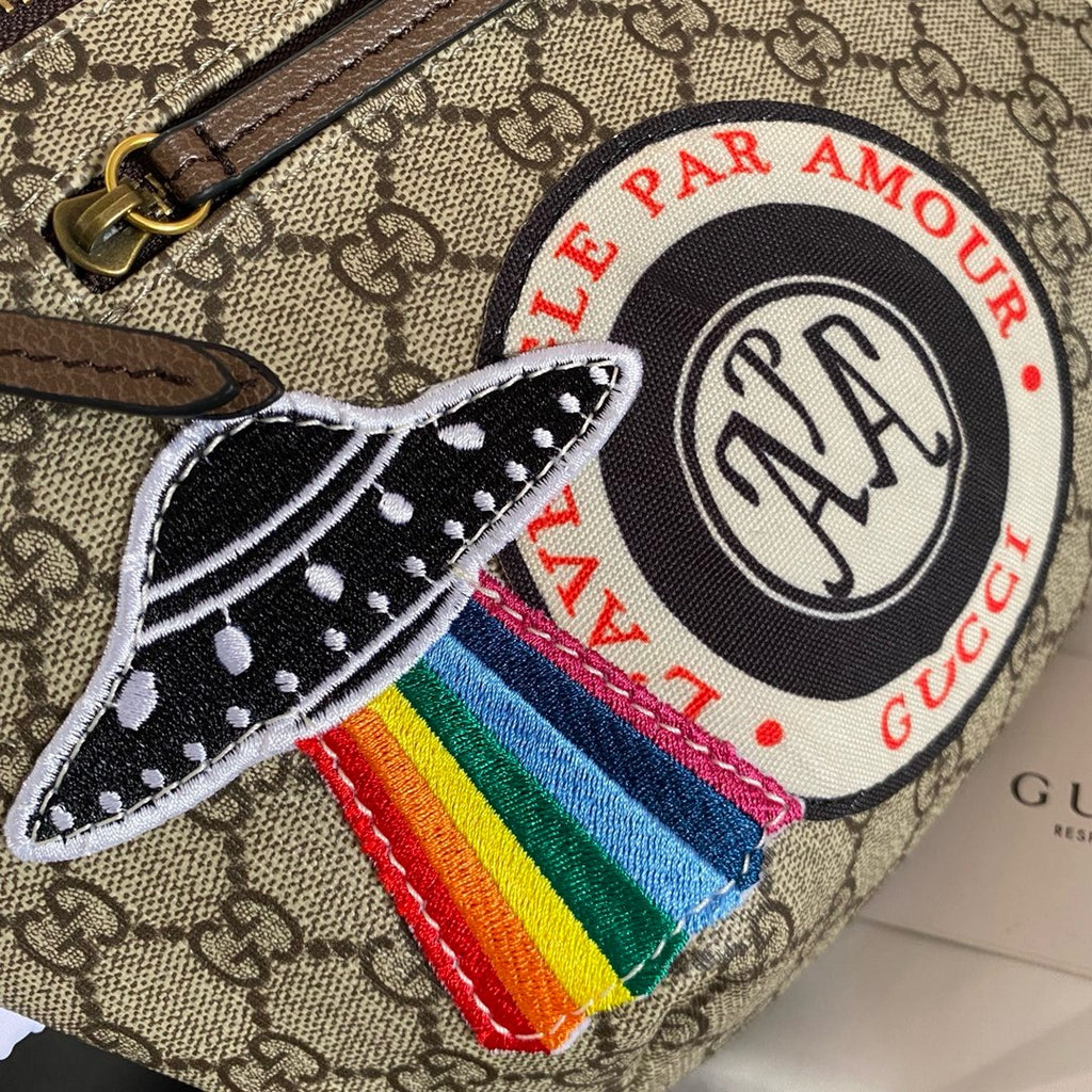 GUCCI - GG Supreme Courrier belt bag 2016/2025