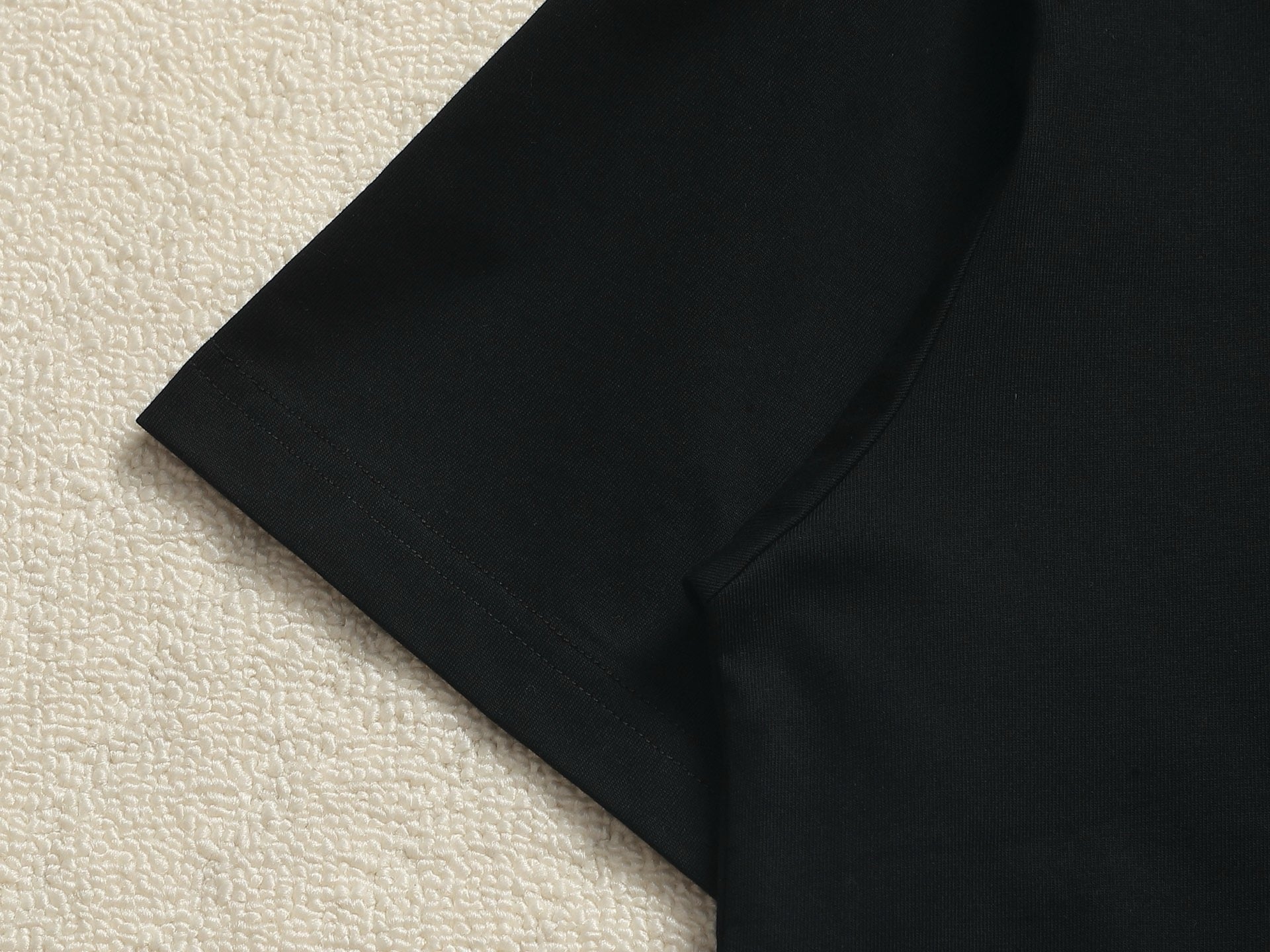 BURBERRY - T-shirt