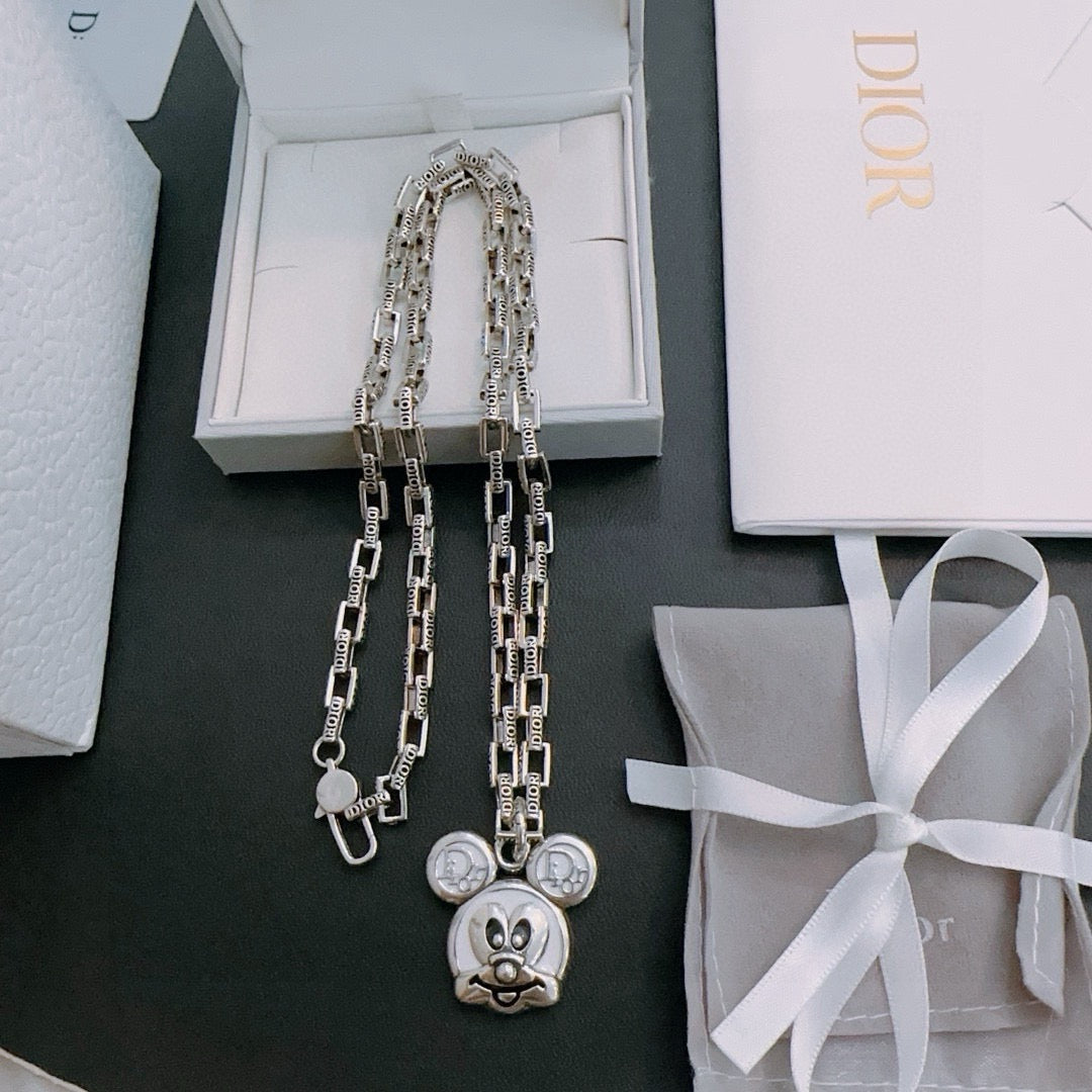DIOR - Oblique Pendant Necklace