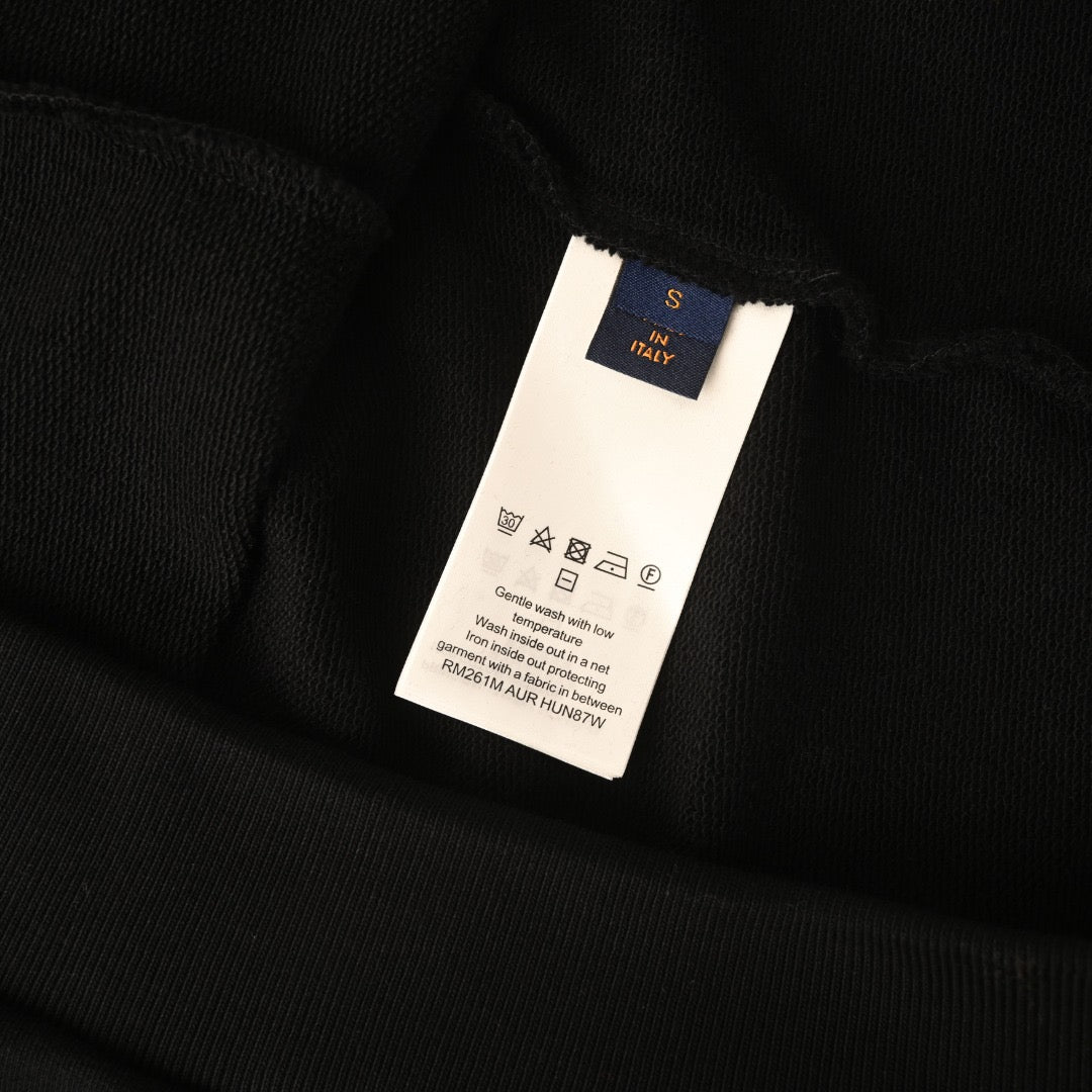 LOUIS VUITTON - Flock Print Gradient Crewneck