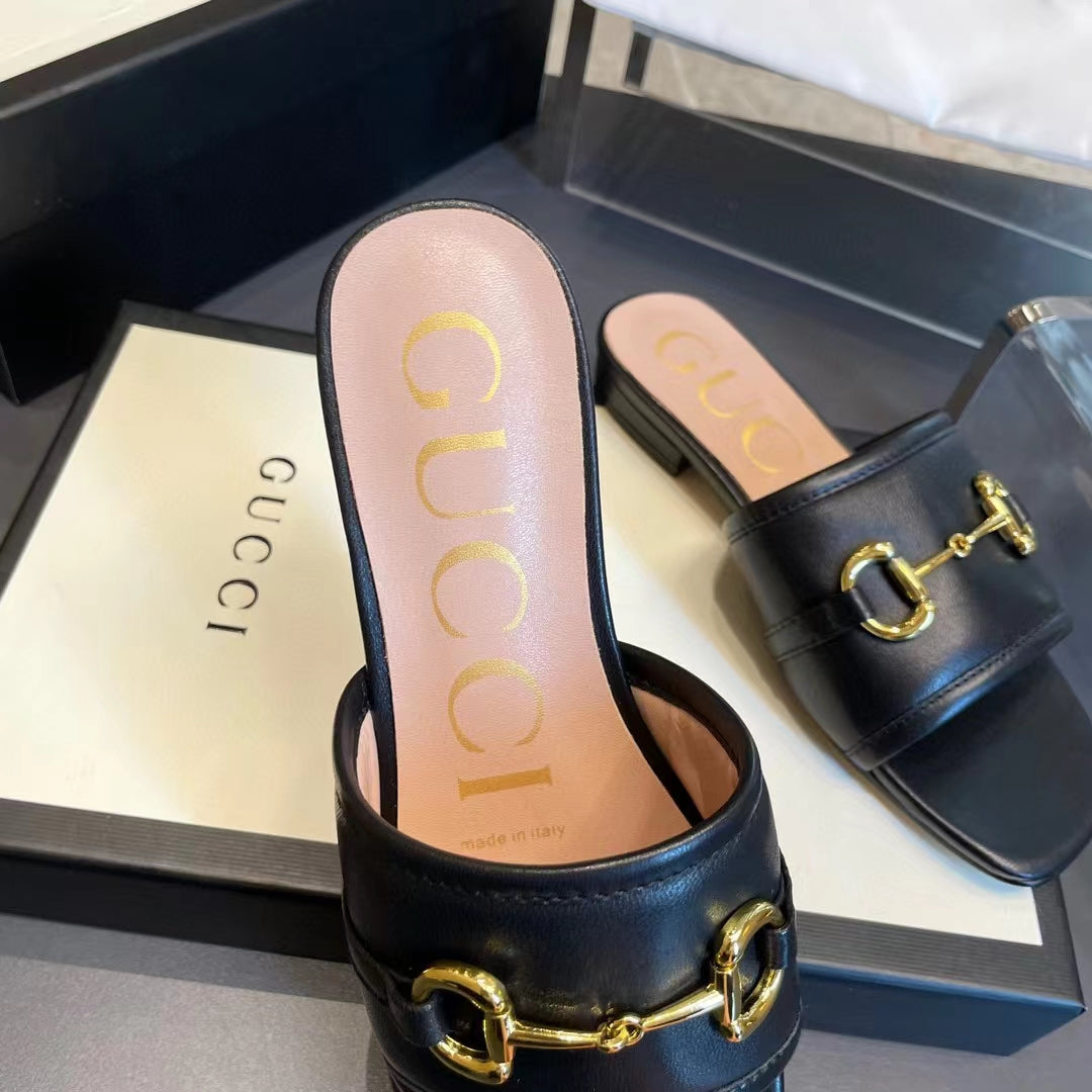 GUCCI - Slippers