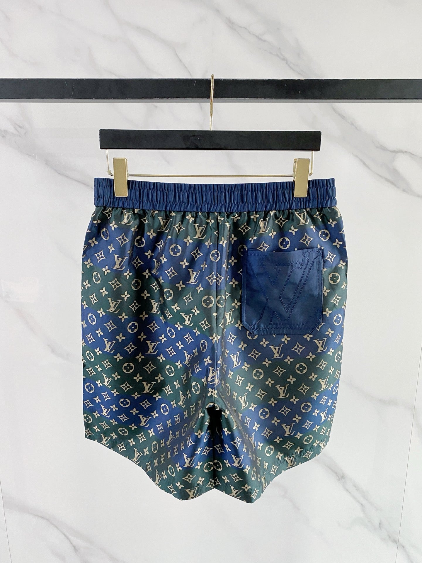 LOUIS VUITTON - Swimming shorts