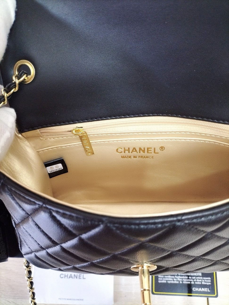 CHANEL - Classic Crush Mini Flap