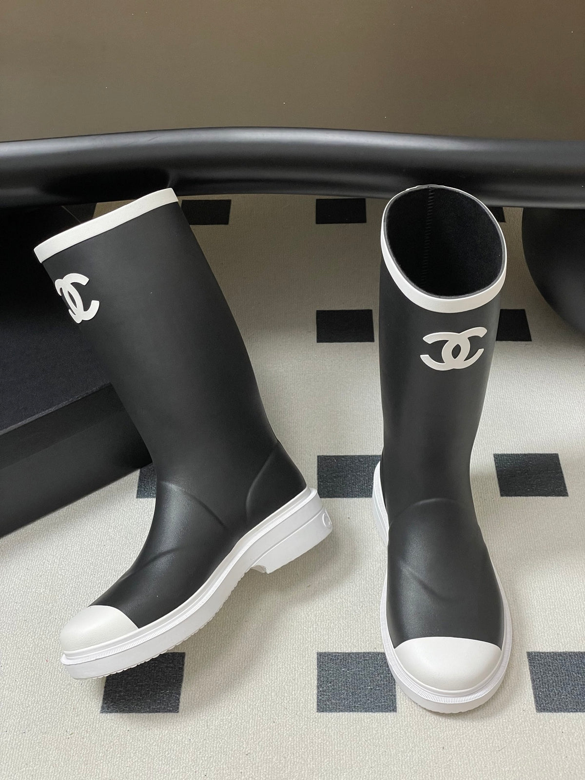 CHANEL - Wellington boots