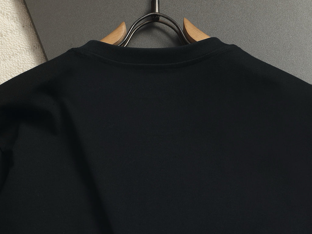 BURBERRY - T-shirt