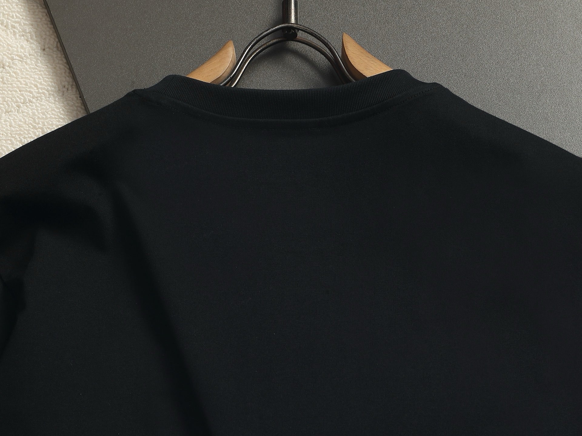 BURBERRY - T-shirt