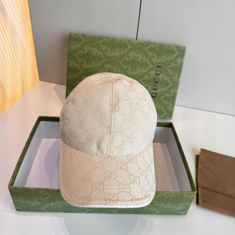 GUCCI - GG cotton canvas baseball hat