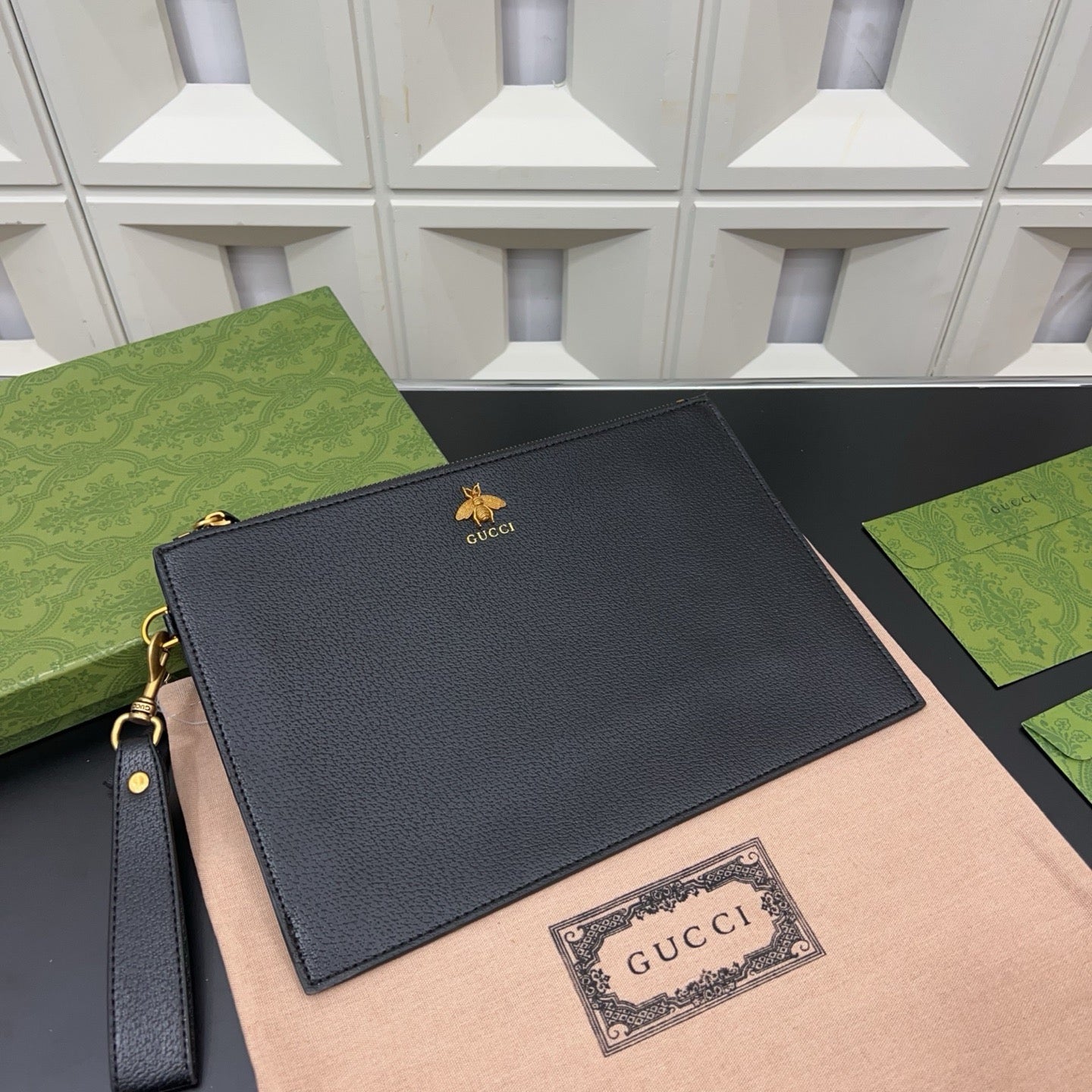 GUCCI - Marmont Leather Clutch