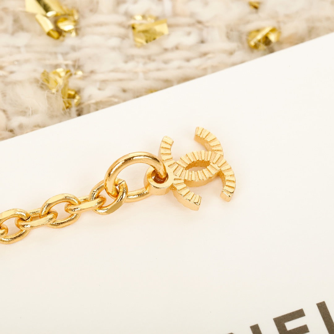 CHANEL - Crystal Necklace