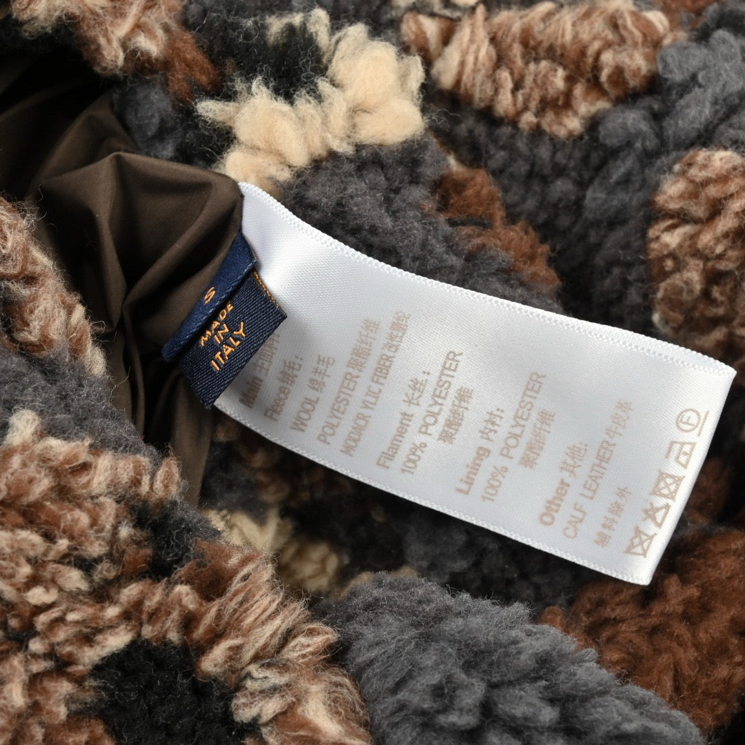 LOUIS VUITTON - Unisex jacket