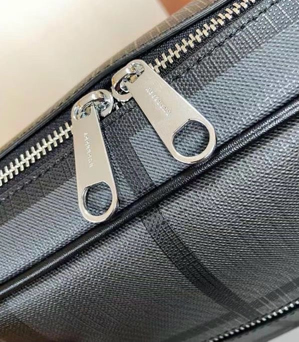 BURBERRY - Laptop bag