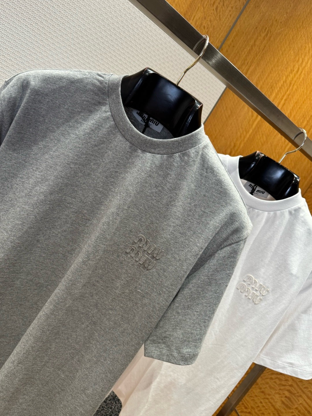 MIU MIU - Unisex T- Shirt