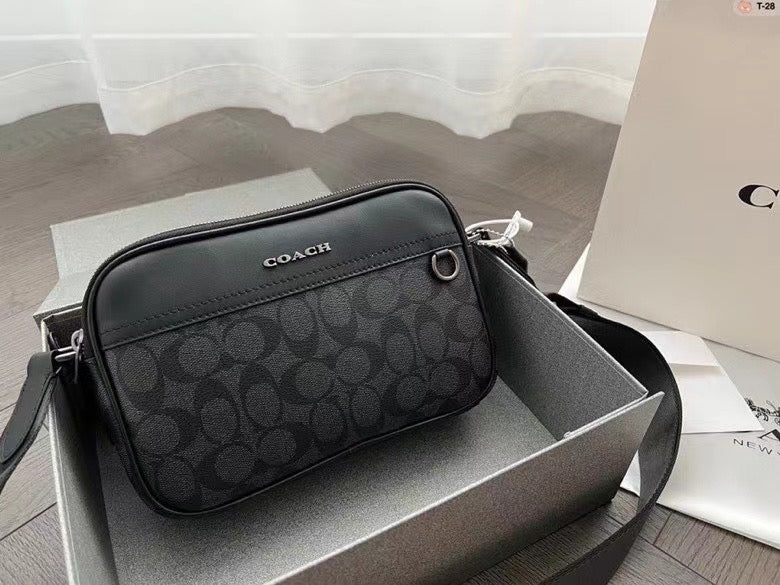 COACH - Men’s Graham bag