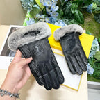 FENDI - Fur gloves