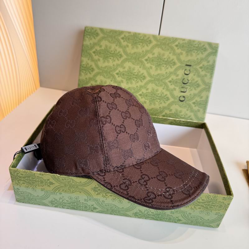 GUCCI - GG cotton canvas baseball hat