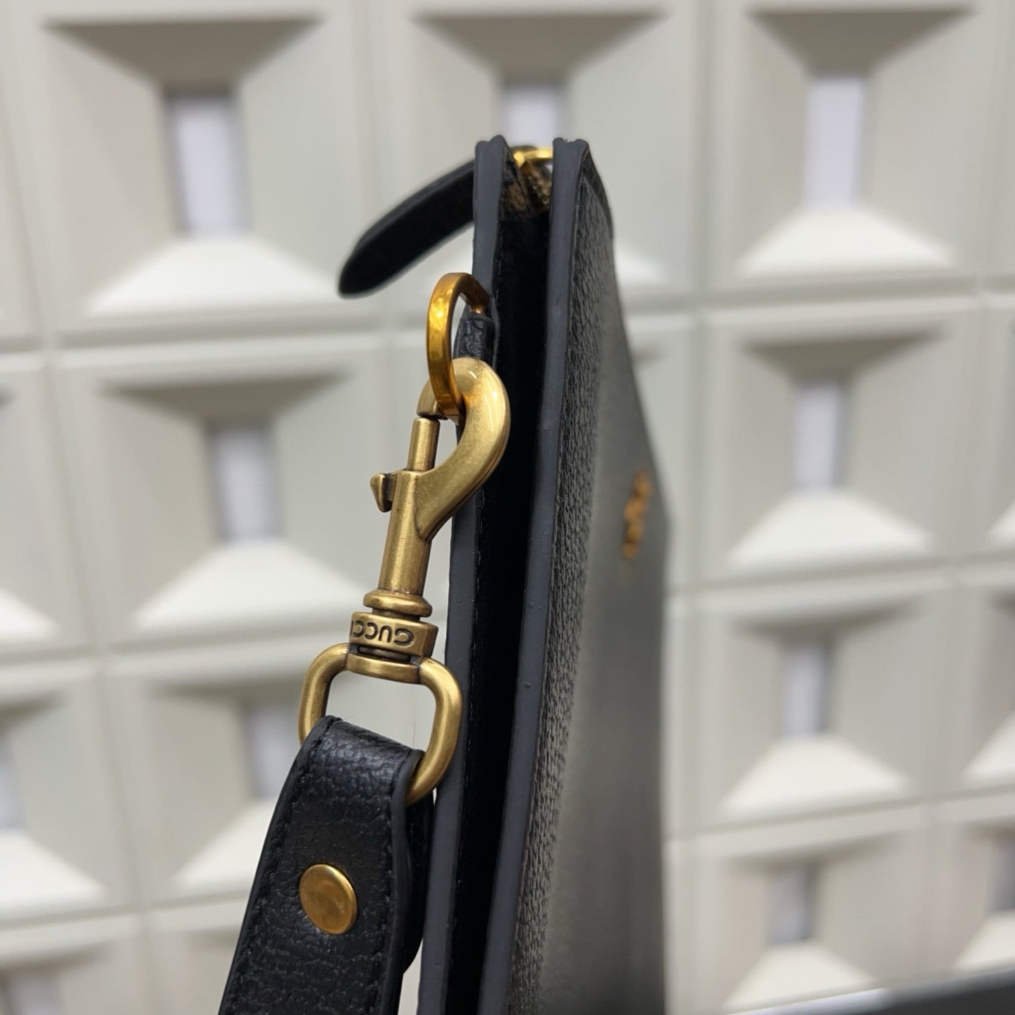 GUCCI - Marmont Leather Clutch