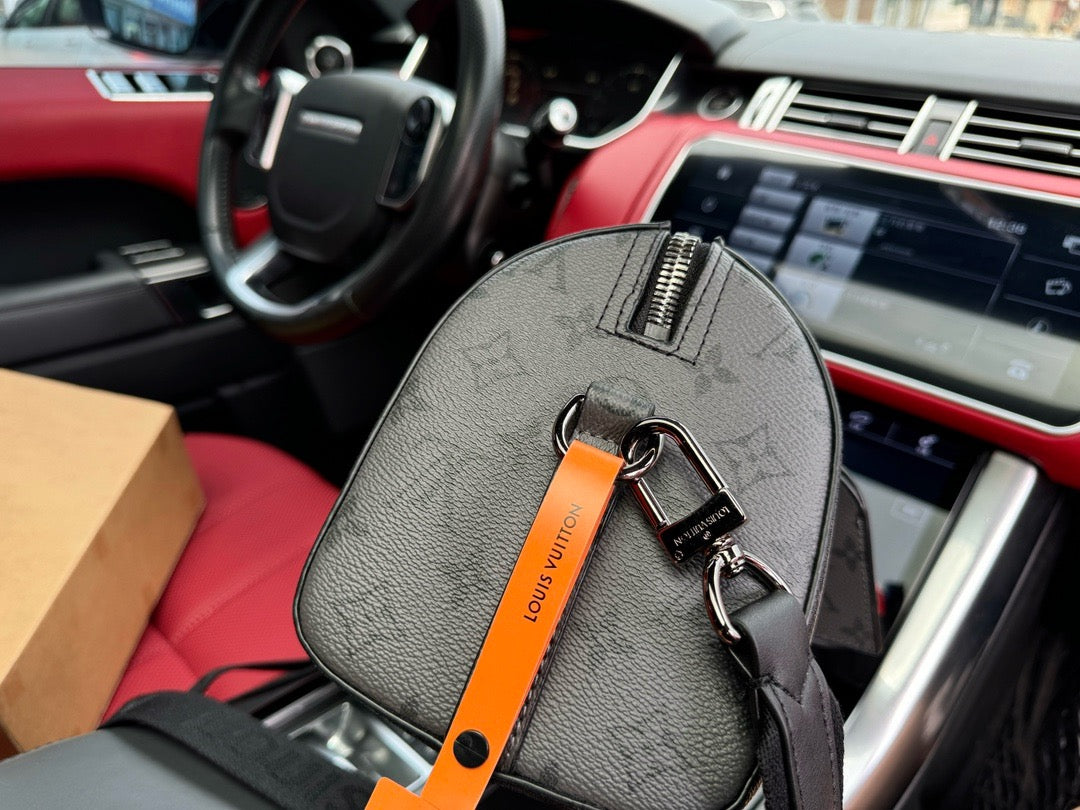 LOUIS VUITTON- Men’s Eclipse Reverse bag