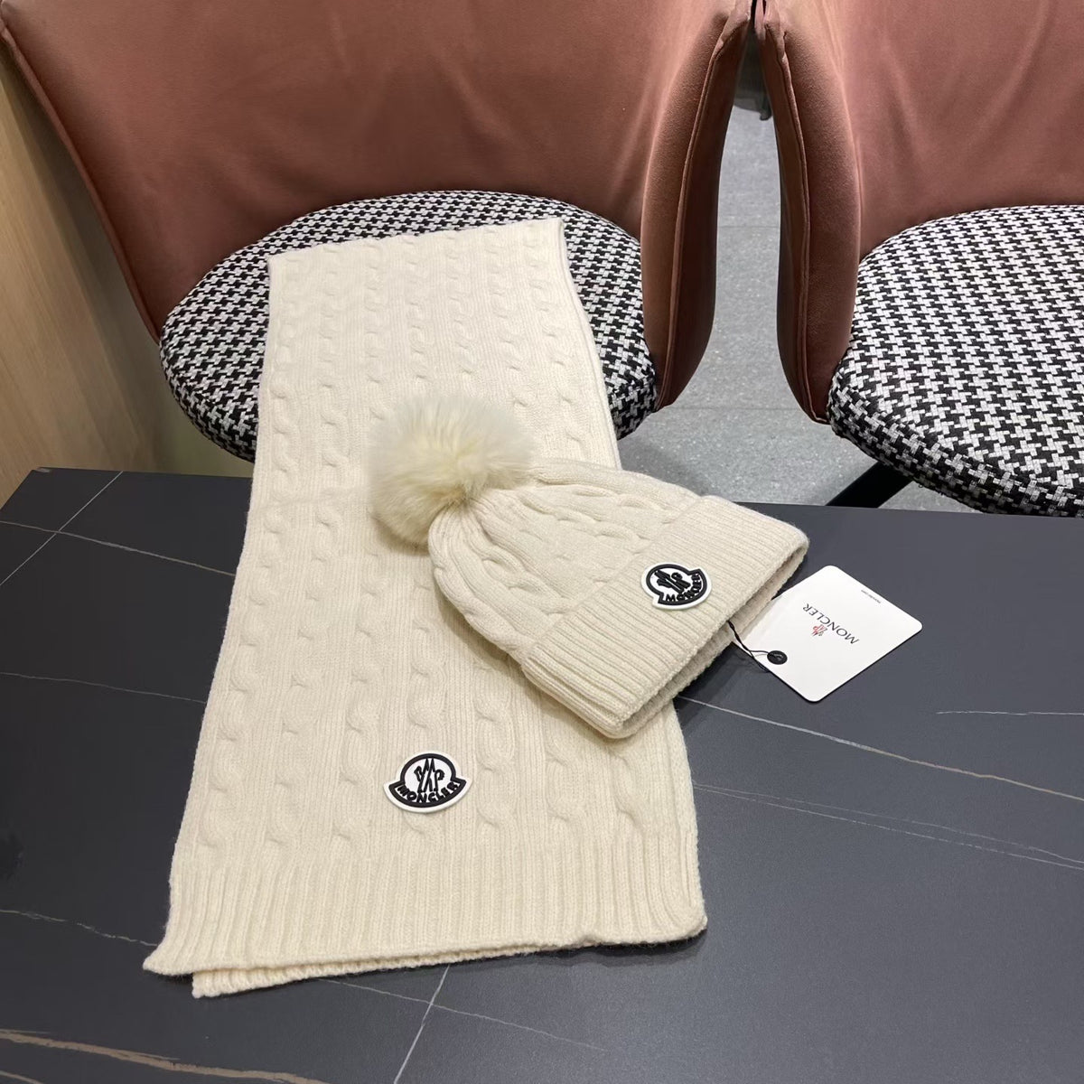 MONCLER -  Two-piece set of cashmere
