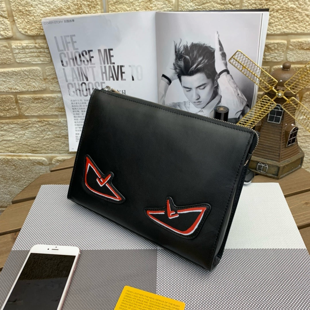 FENDI - Men’s clutch