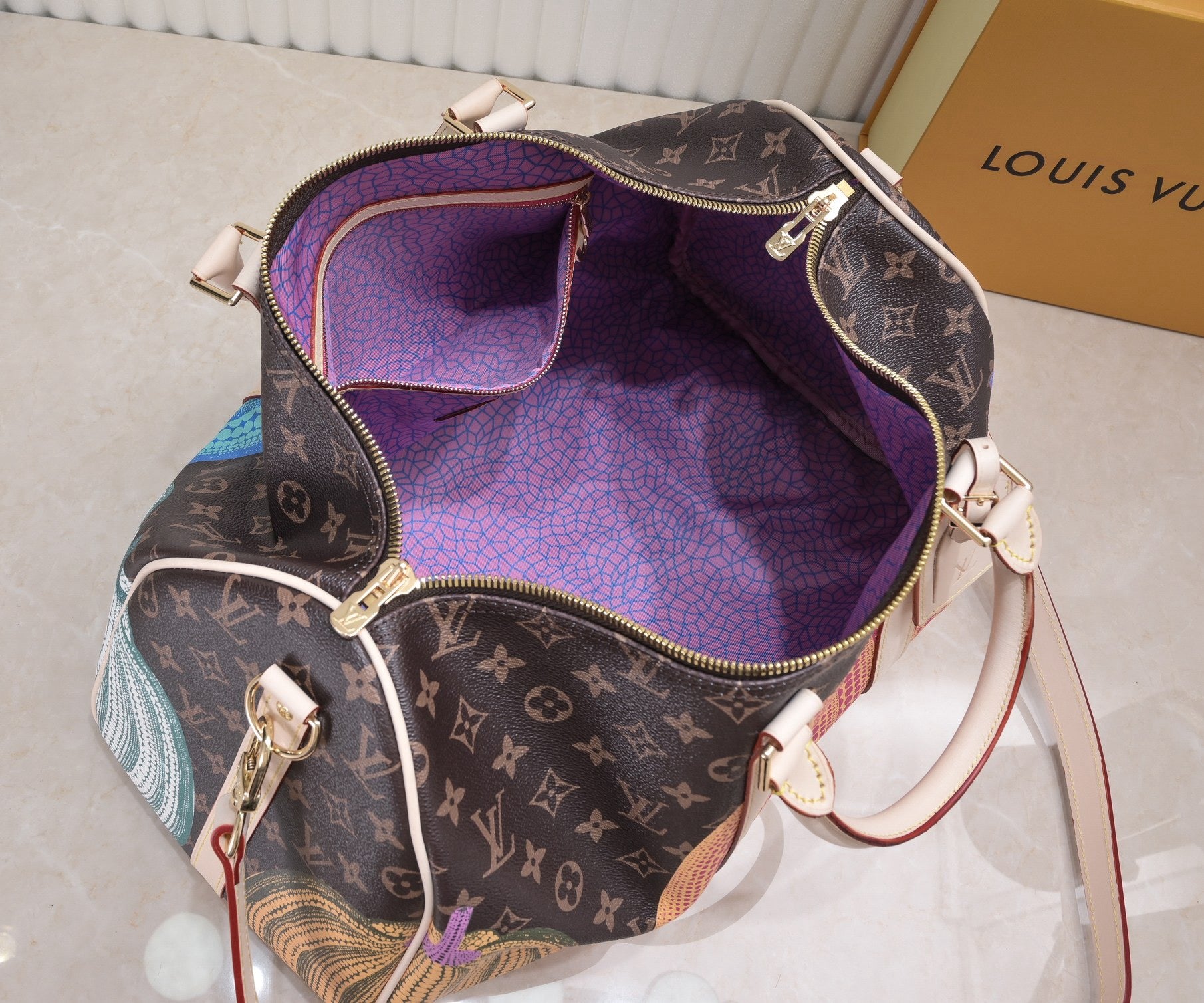 LOUIS VUITTON - x Yayoi Kusama Monogram Keepall Bandoulière 50 duffle bag