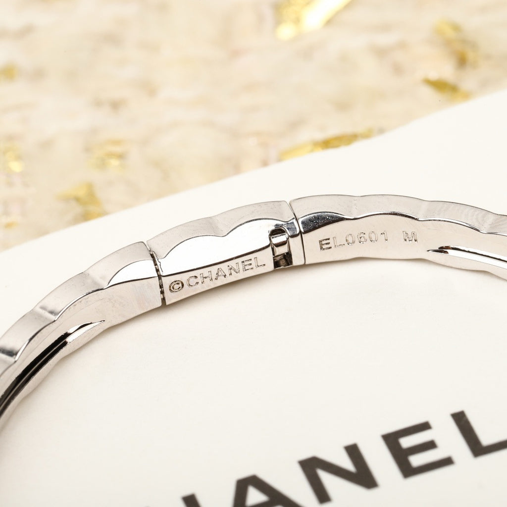 CHANEL - Bangle
