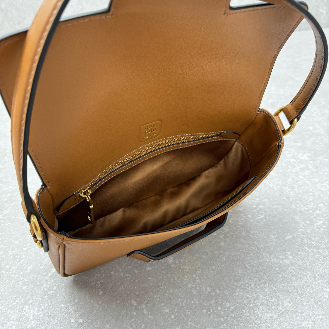 MIU MIU - pinny bag