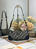 DIOR - Montaigne Wanderlust Mini Bag