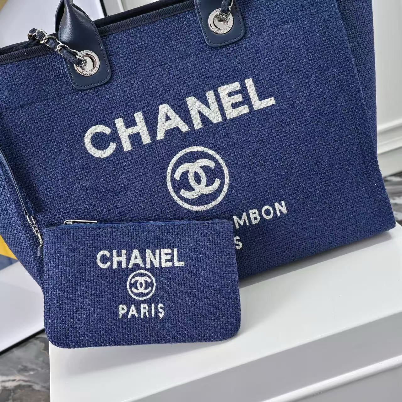 CHANEL - Deauville Bag