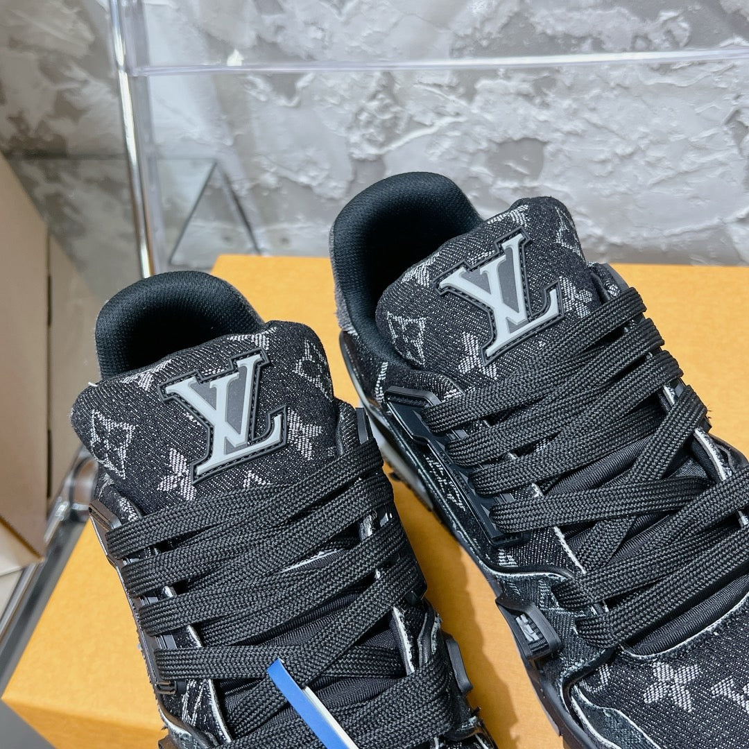 LOUIS VUITTON - Trainer Sneaker