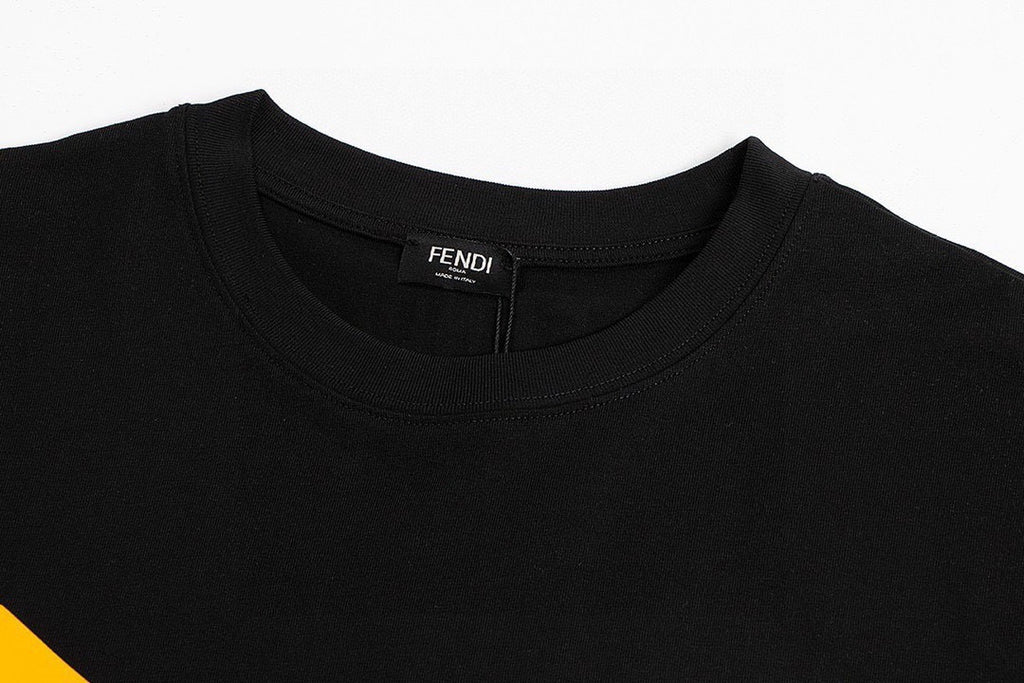 FENDI - T-shirt