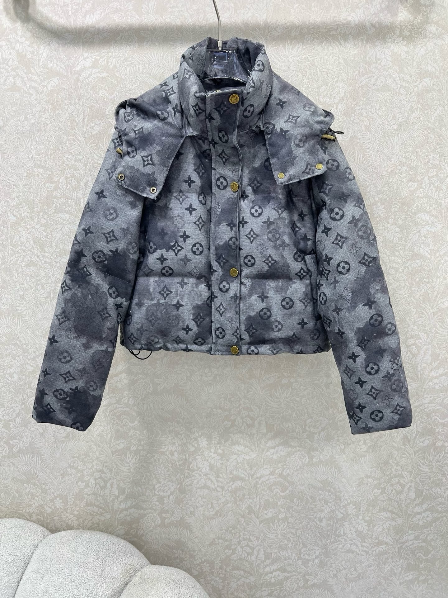 LOUIS VUITTON - Hooded jacket
