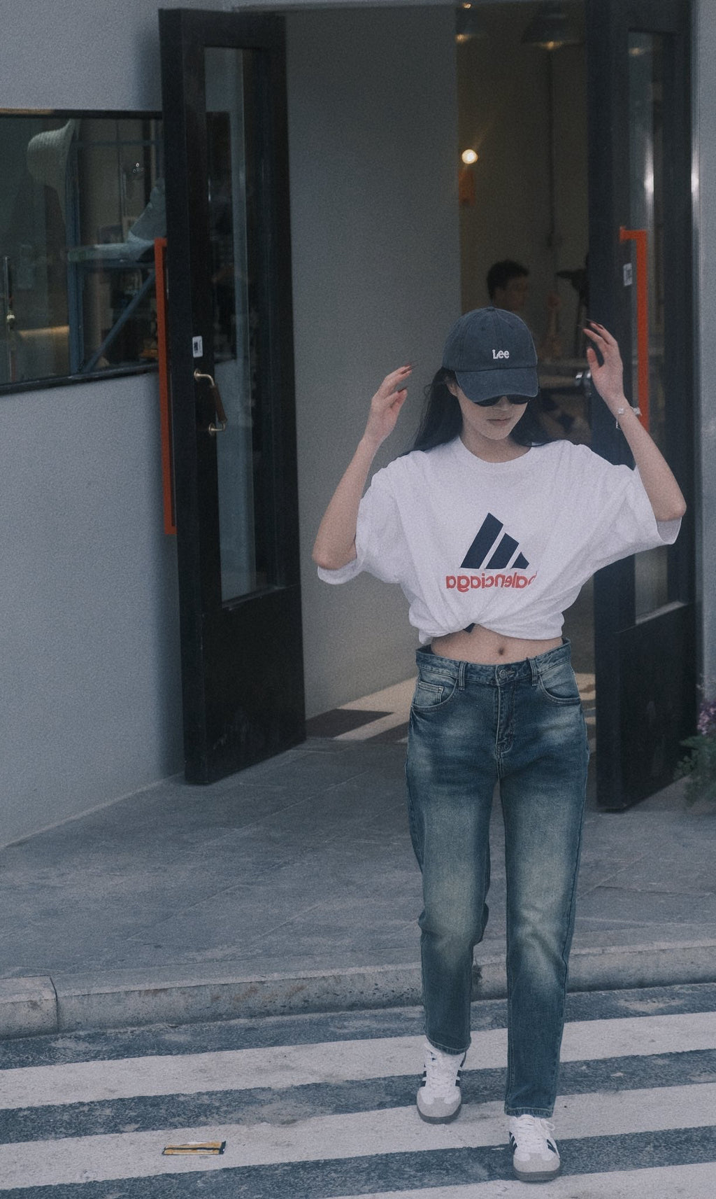 LOUIS VUITTON-  jeans