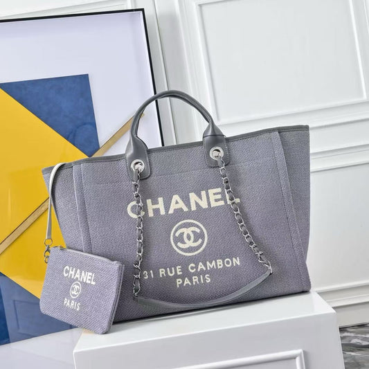 CHANEL - Deauville Bag