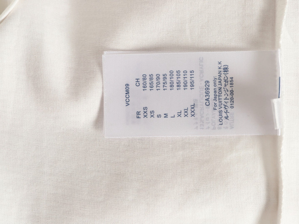 LOUIS VUITTON - T-shirt
