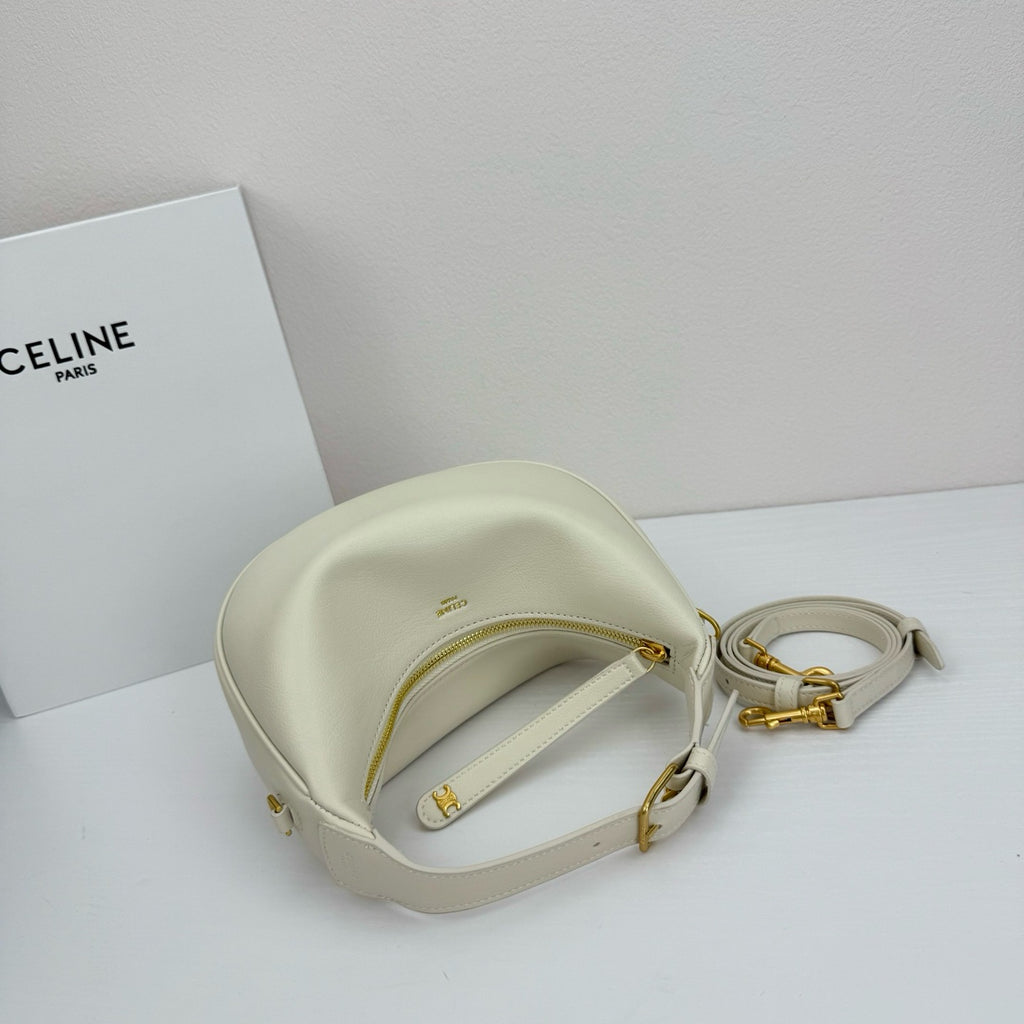 CELINE - Lulu bag