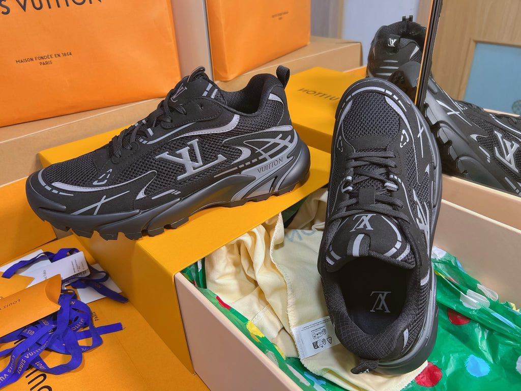 LOUIS VUITTON - Trainer Sneaker
