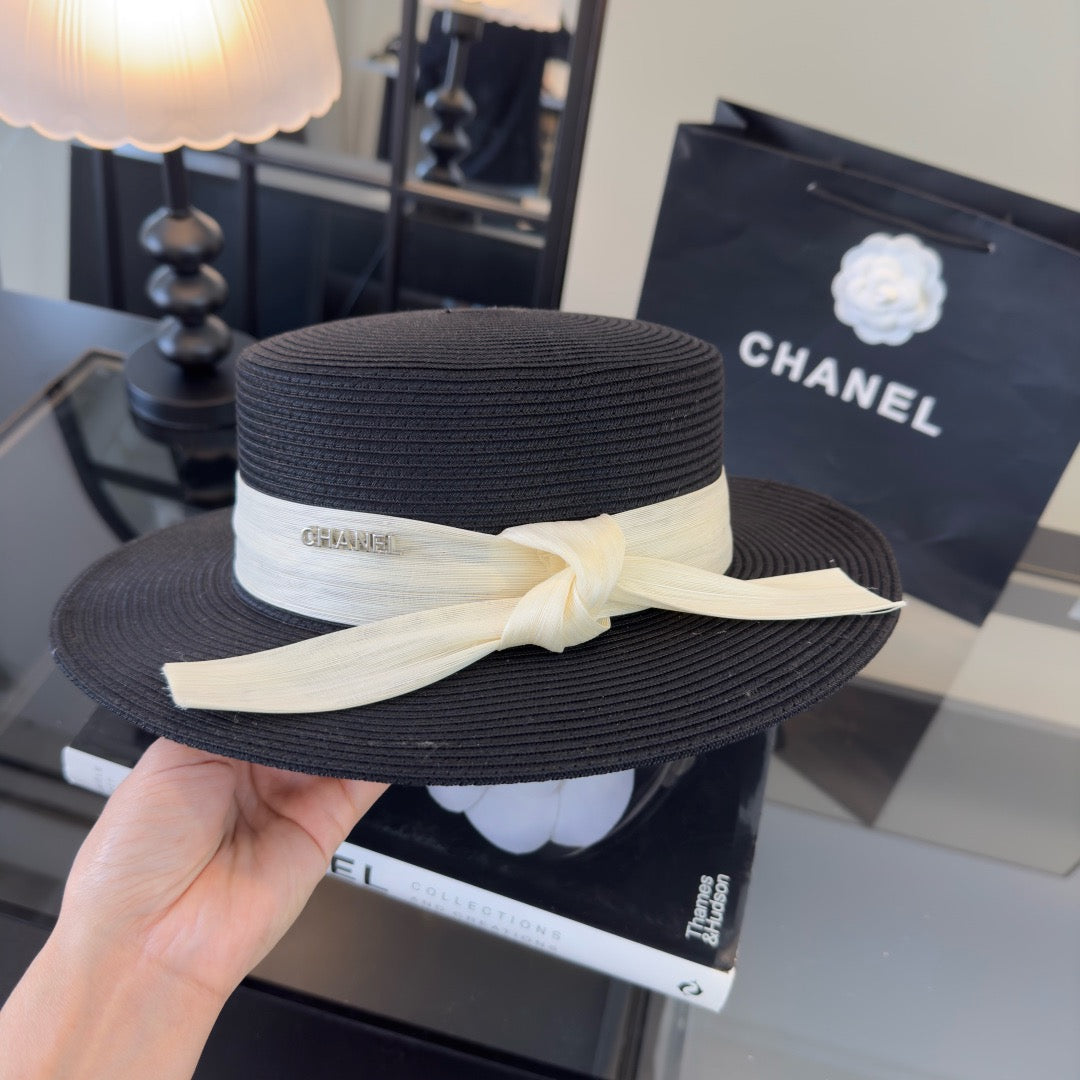 CHANEL - trimmed raffia sun hat