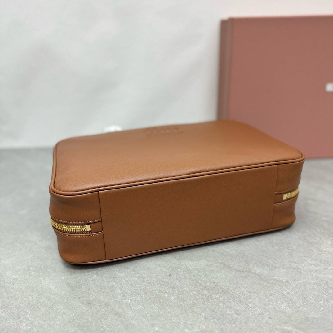 MIU MIU - Leather Beau bag