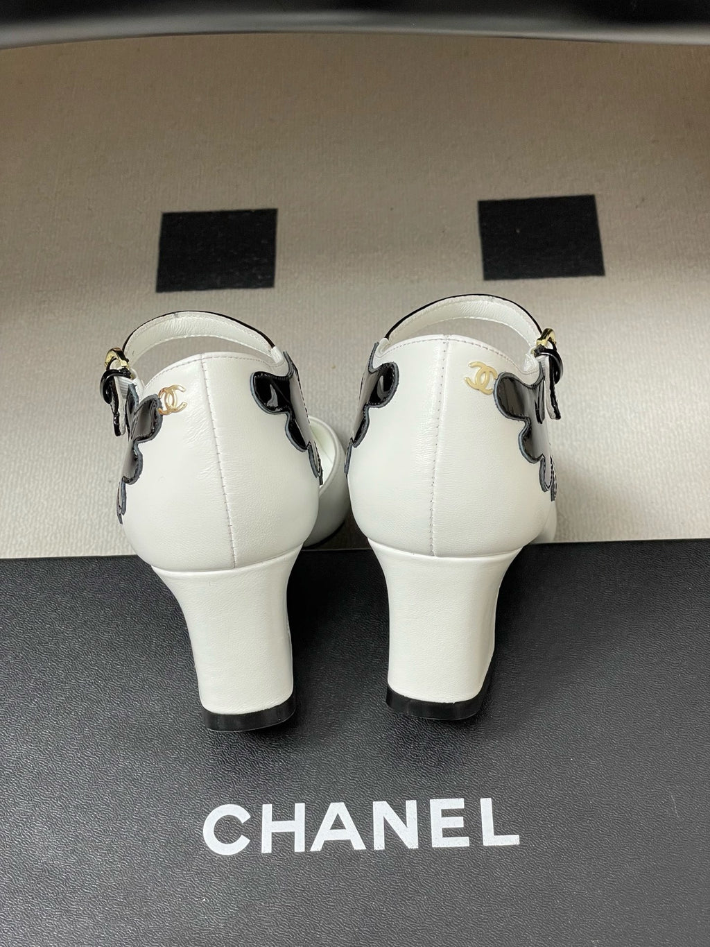 CHANEL - vintage