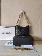 CHANEL - 23A Lambskin Quilted CC Chain Hobo