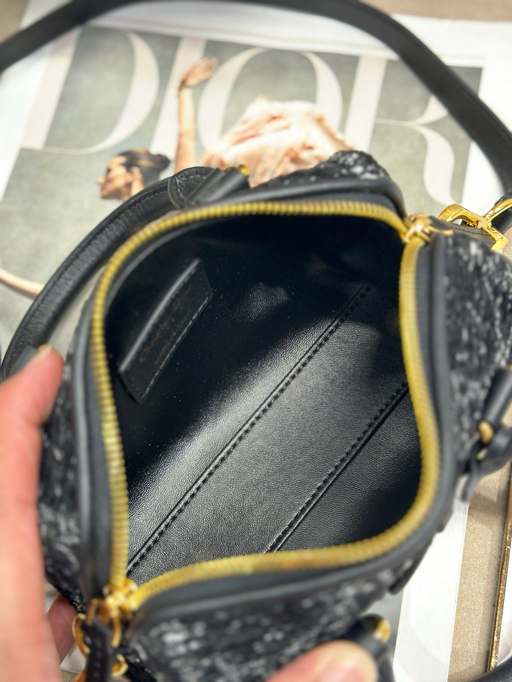 DIOR - mini Groove 25 Bag