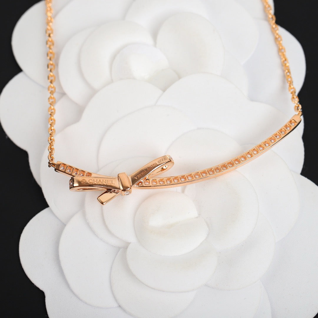 CHANEL - Crystal Necklace